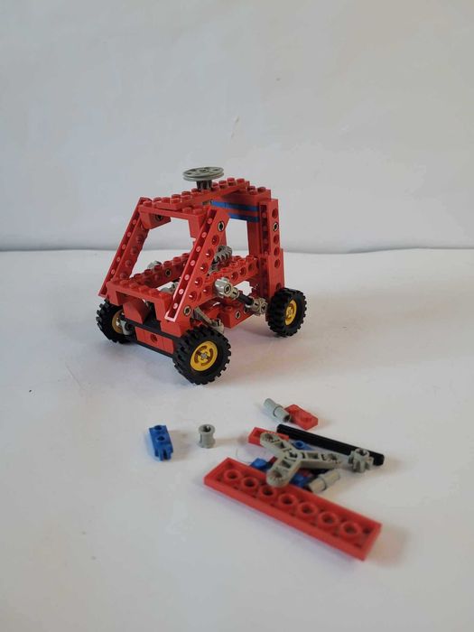 Lego Technic 8024 Universal Set
