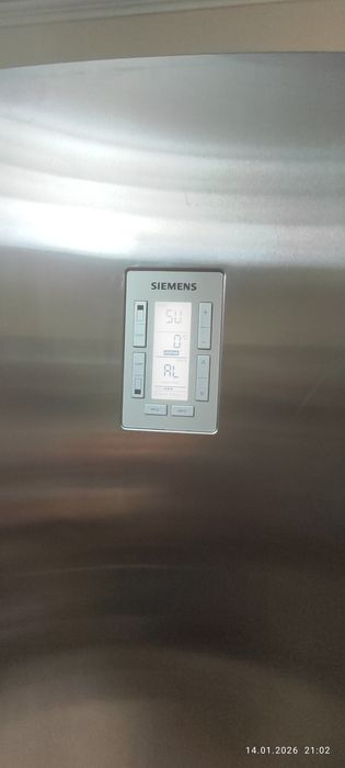 Холодильник SIEMENS