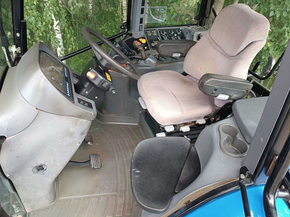 Ciągnik New Holland TM 150 super ster