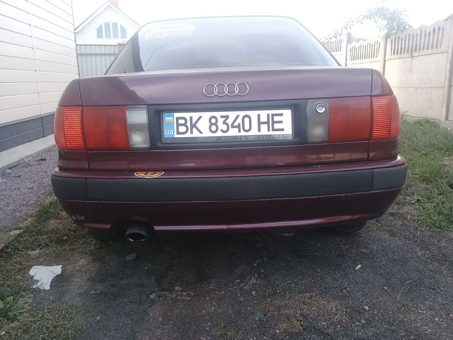 продам Ауди 80 б4
