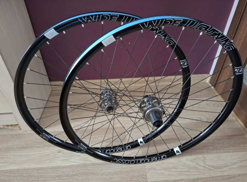 Nowe koła 27,5 American Classic Wide Lightning tylko 1512g sztywna oś