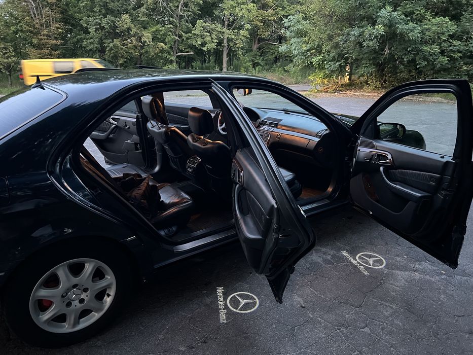 Продам Mersedes w220s500