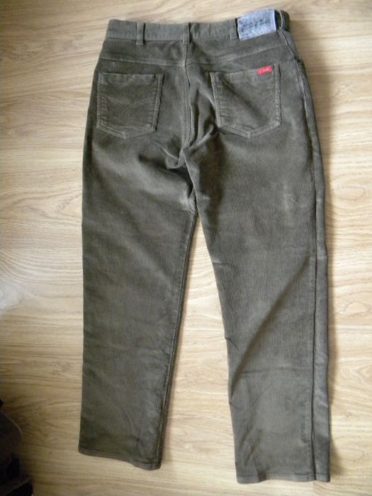 Spodnie męskie sztruks Explorer 40