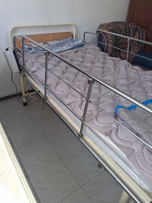 Cama Hospitalar Articulada Colchão Anti Escaras Completa Pronta a Usar