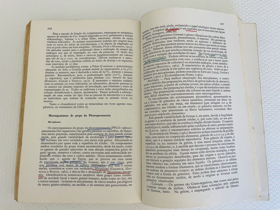 Livro Microbiologia Médica