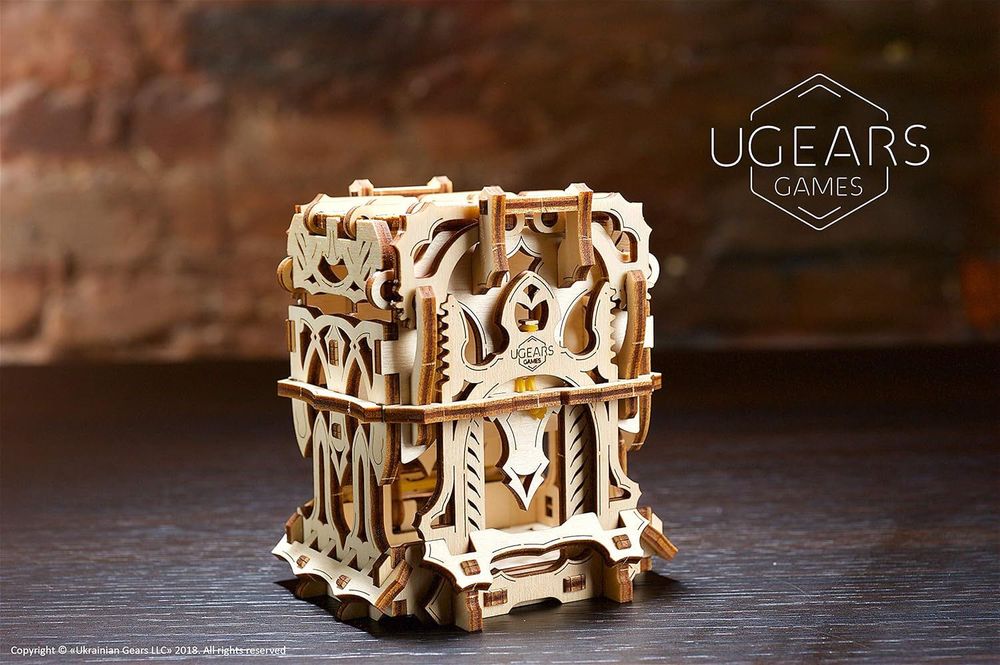 Pudełko na talię kart urządzenie do gier planszowych - Ugears