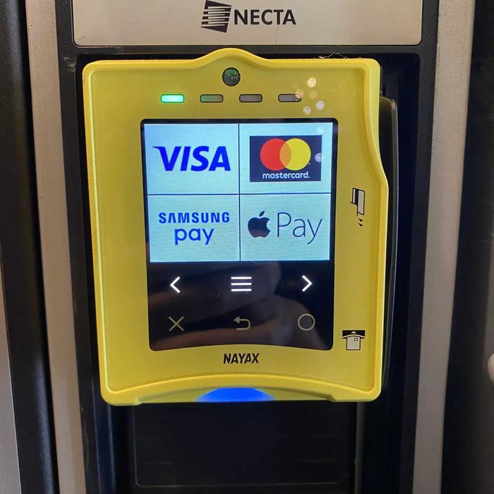 Термінал Nayax VPOS TOUCH для безконтактних та мобільних платежів