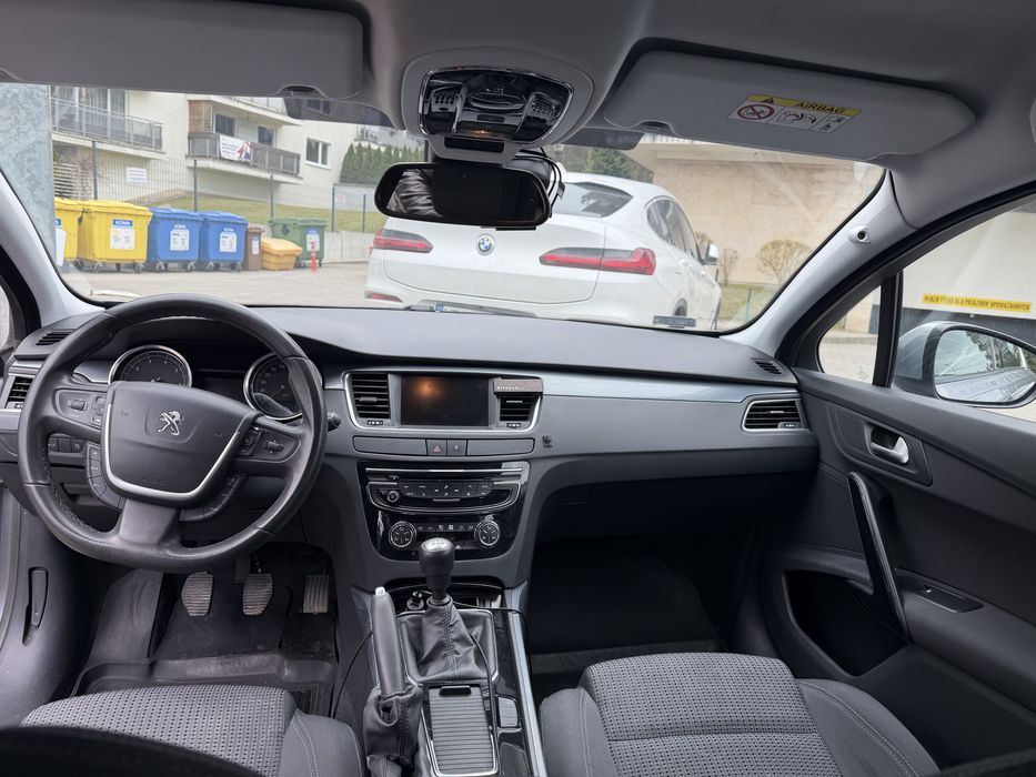 Peugeot 508 sedan