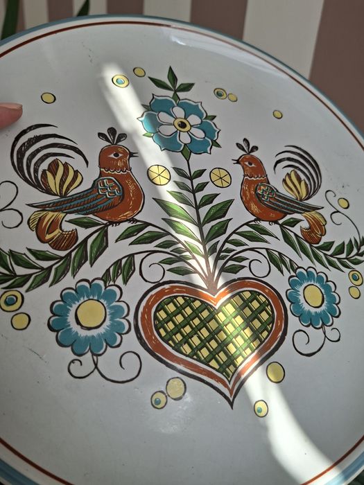 Duży, ceramiczny talerz ozdobny