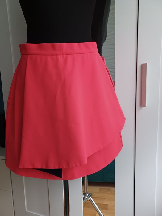 Spodniczka trapezowa Reserved r 40
