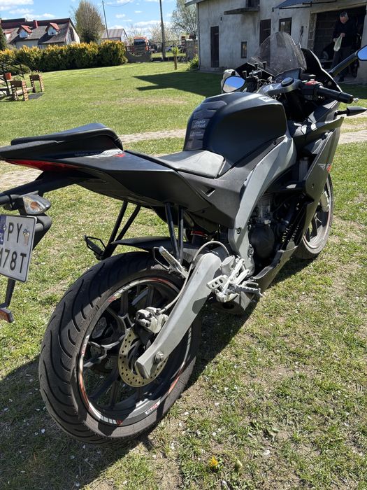 Aprilia rs4 125cc