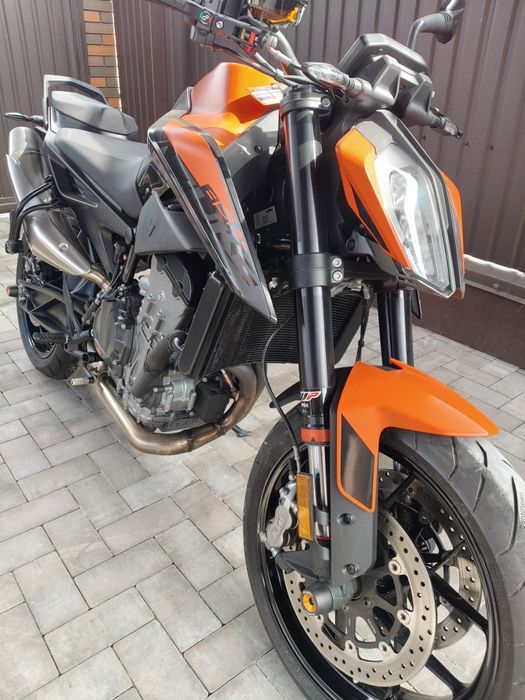 KTM Duke 890 abs