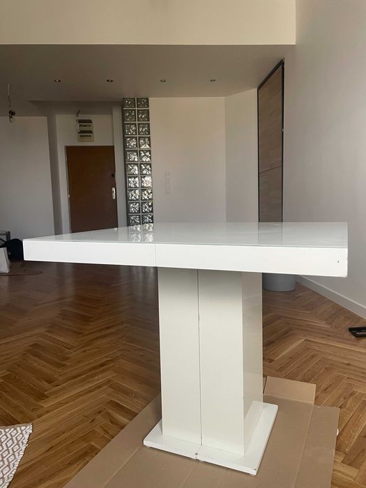 (zarezerwowany) Biały stół rozkładany