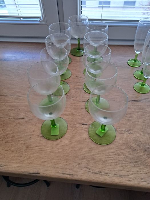 Kieliszki przepiękne tanio