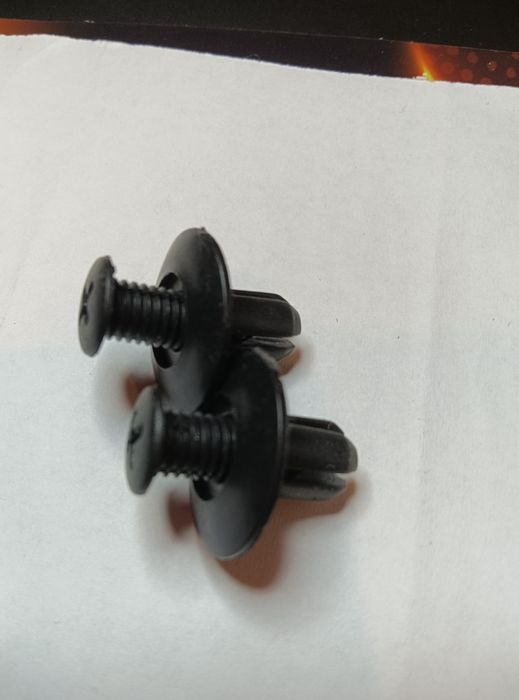 Клипса на авто RENAULT -Clio, Szenic, Megane.