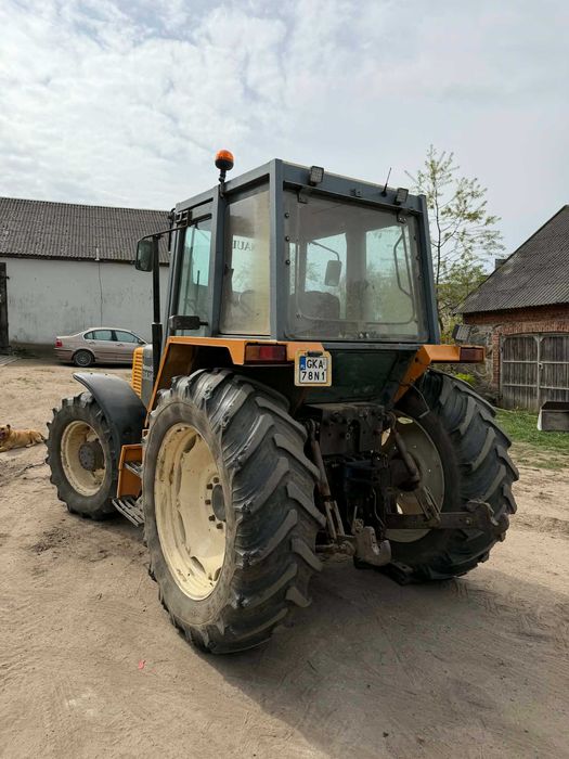 Traktor Renault 14 110