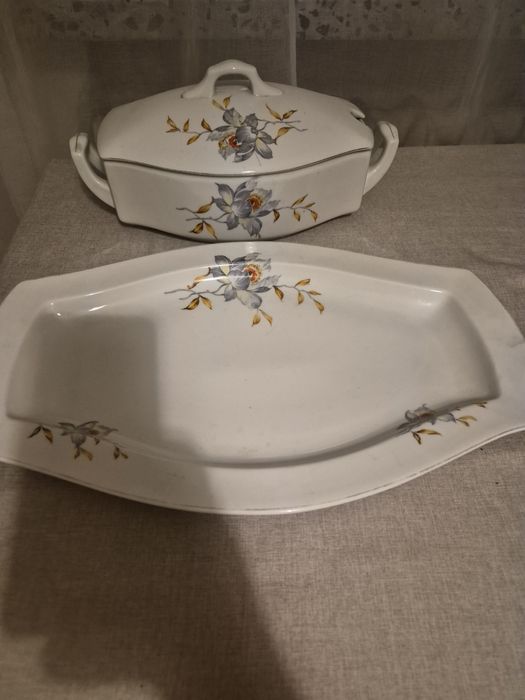 Zestaw porcelana Lwów Ćmielów