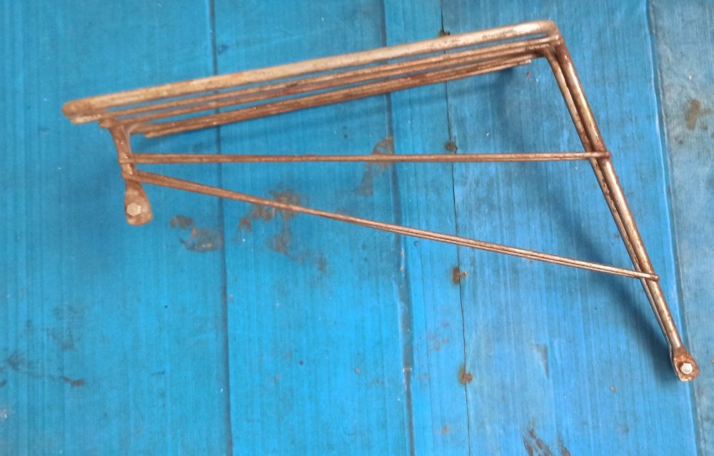 Багажник к мопеду