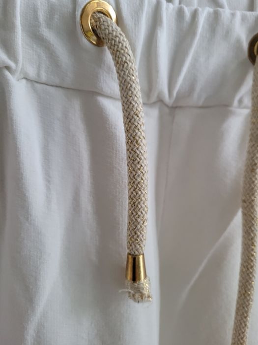 Dres kremowy ze złotym L/XL