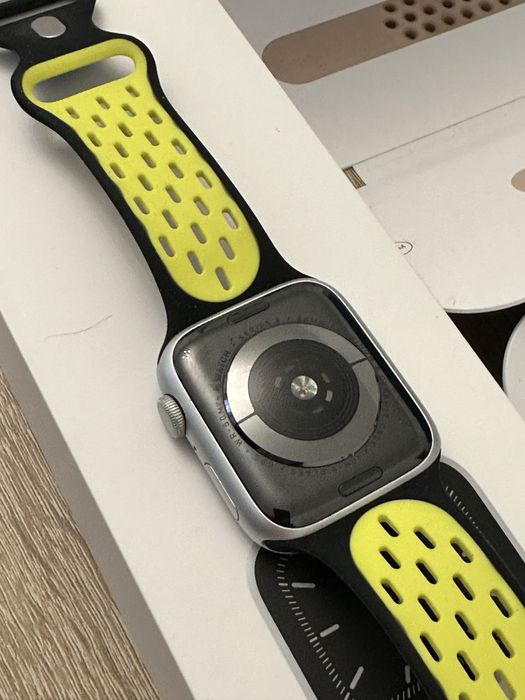 Apple watch 5 44mm jak nowy