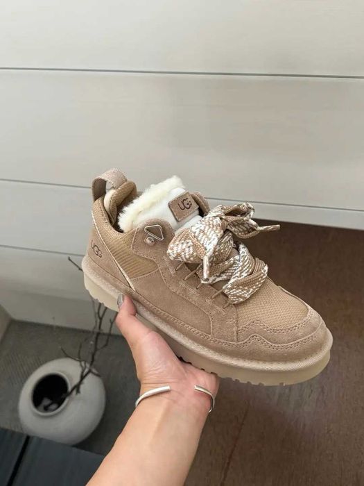 Buty śniegowce UGG Neumel piaskowy R.37