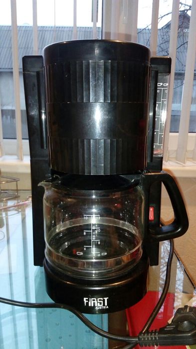 Электрокофеварка FIRST