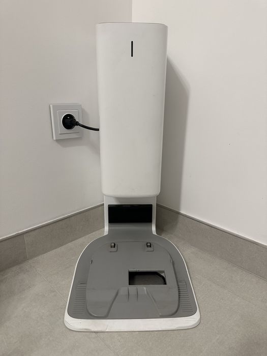 Robot sprzatający Samsung Jet Bot+, plus akcesoria