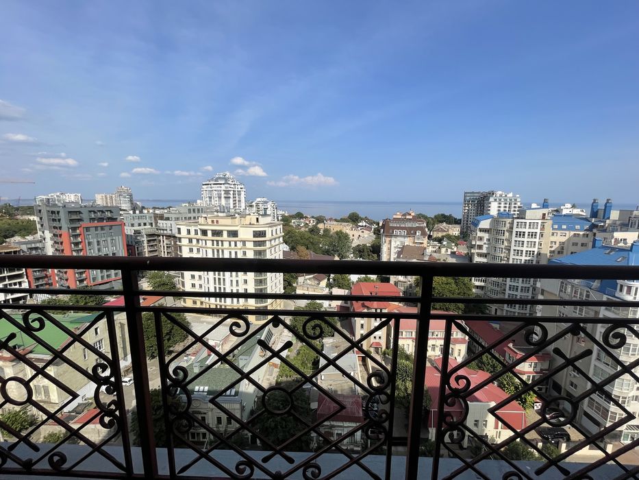 Пентхаус на Французском б-ре ТЕРРАСА 100 метров с видом на МОРЕ!