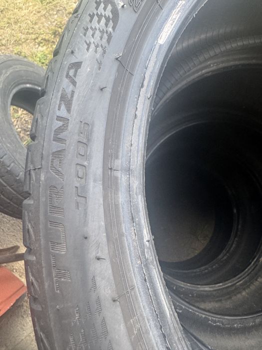 Шини 225/40 R19 Bridgestone Turanza T005