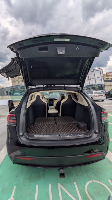 Tesla Model X 2019 VIN 5YJXCBE24KF150807 фото оголошення 12 з 18
