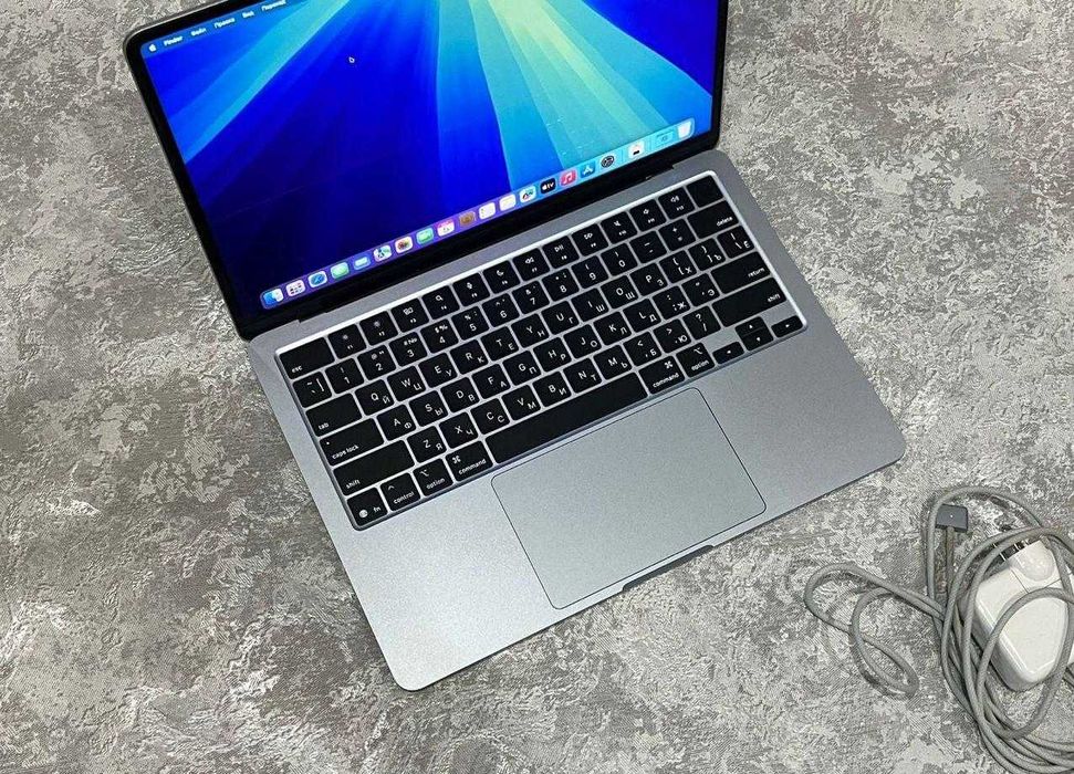 Macbook Air 13 M4 16/256Gb