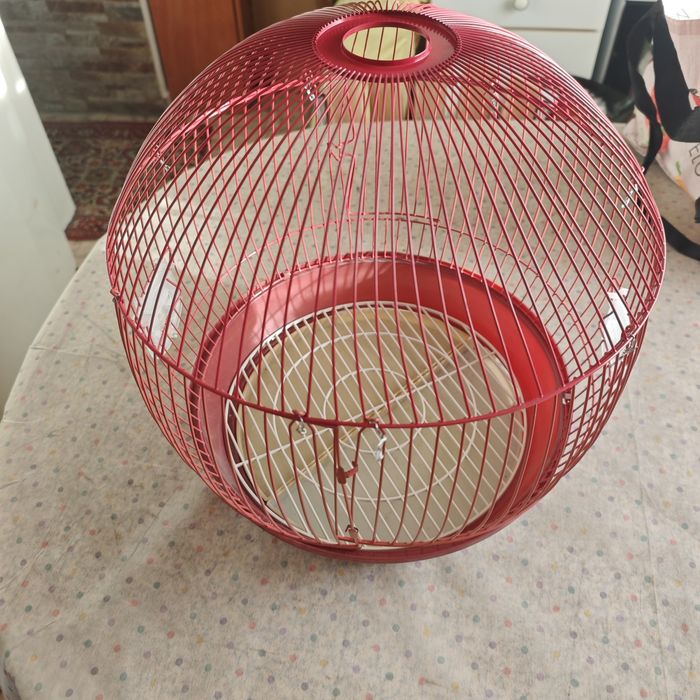 Gaiola de pássaro redonda