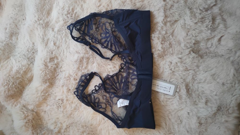 Biustonosz koronkow y Intimissimi 75b