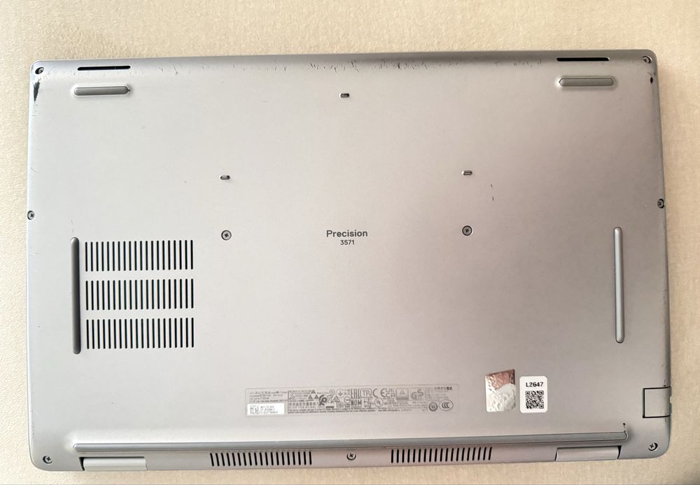 Dell Precision 3571 / i7-12700H / T600 4GB / 16GB RAM / SSD 512GB