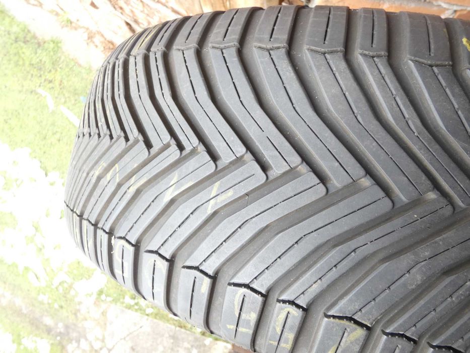 Michelin CrossCLIMATE SUV całoroczna 255/55/19 101w, 7mm bieżnik, 18r.