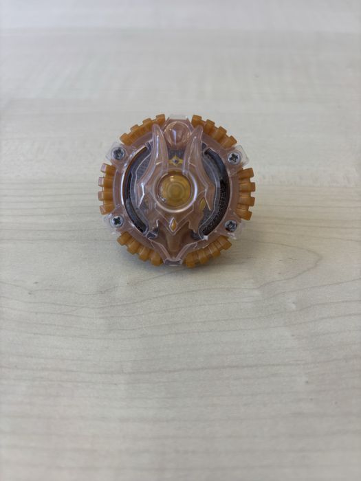 Beyblade para criança