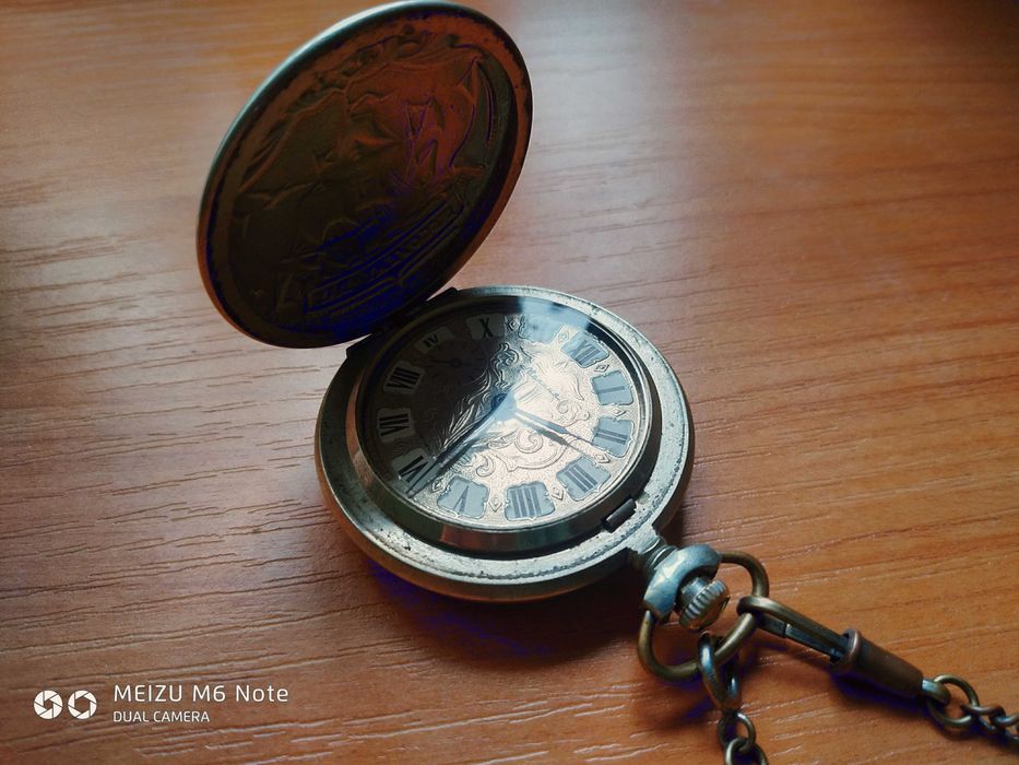 Часы Молния Карманные на цепочке