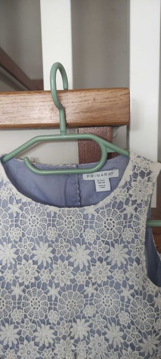 Sukienka koronkowa rozmiar 122