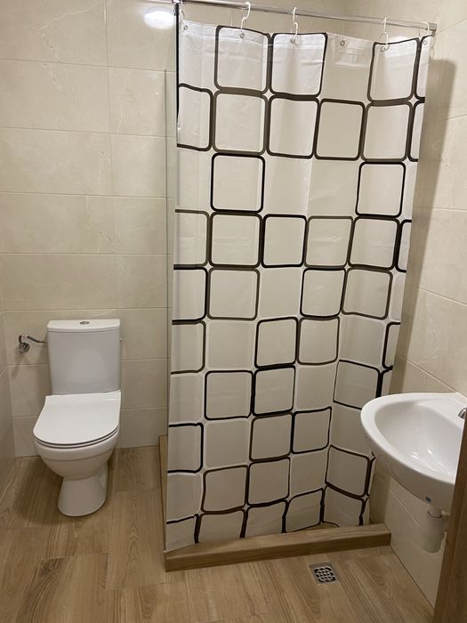 Kwatery, noclegi, pokoje, dom. Niepołomice / N. Huta
