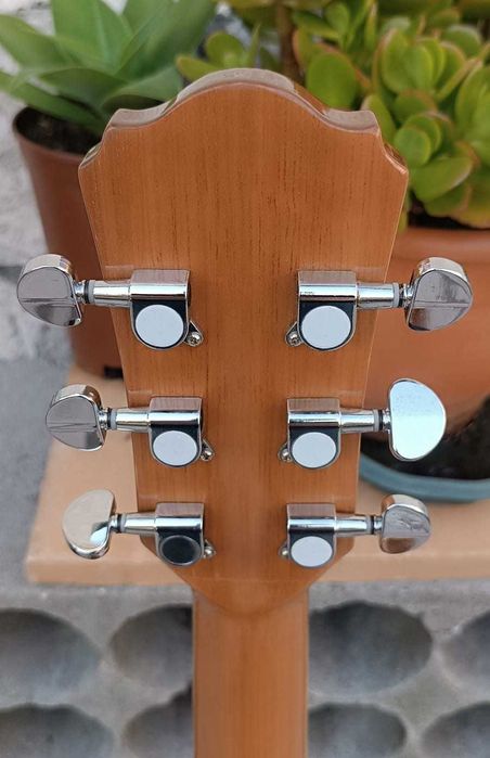 Guitarra/Violão Acústico - Brighton – Timbre Quente & Visual Único