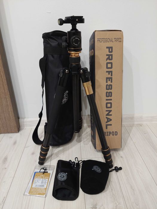 Statyw karbonowy (carbon / węglowy) QZSD-999C z głowicą kulową