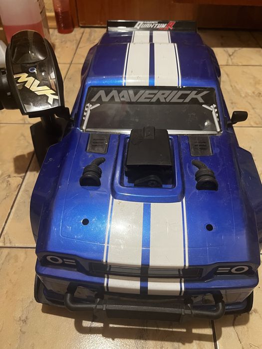 Maverick Model HPI машинка на радіоуправлінні