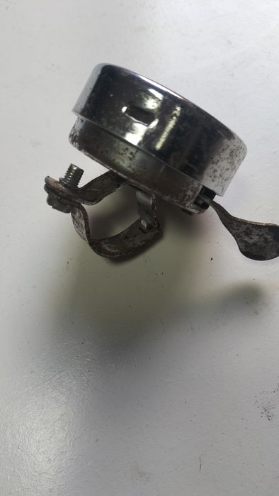 Stary dzwonek rowerowy