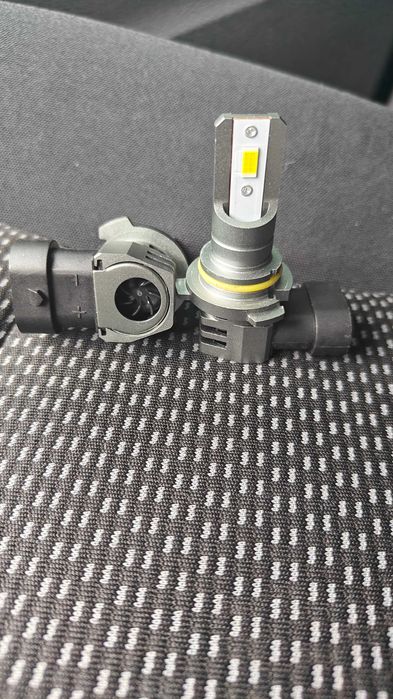 Світлодіодні лампи 9006/HB4