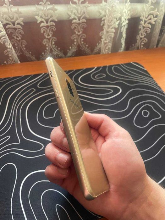 Продам Samsung Galaxy A8 (2018) SM-A530F | 2 SIM