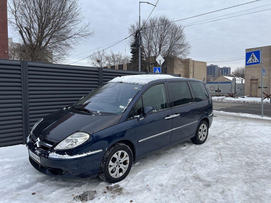 Citroen C8 не Ulysse Phedra 807