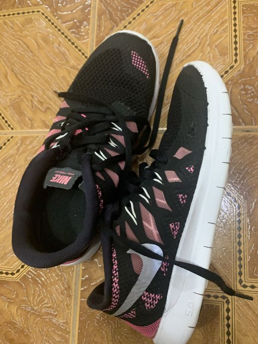 Літні кросівки Пума 39 розмір, Nike 36 р