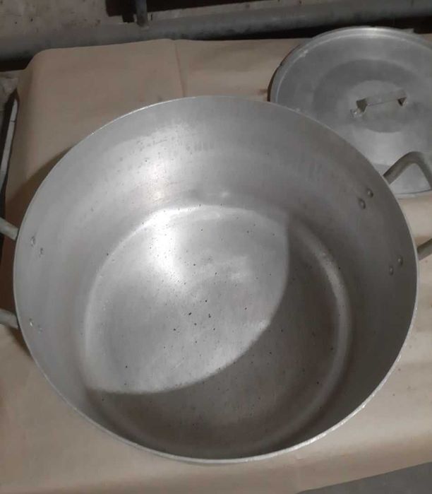 Кастрюля алюминиевая 40 л.