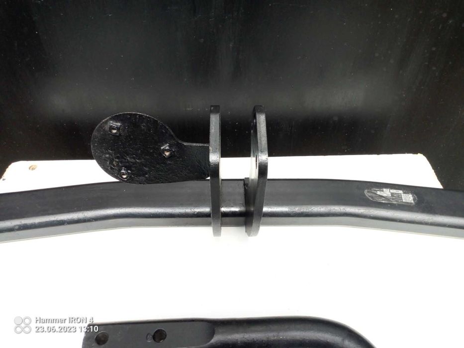 Hak holowniczy z belką z firmy Westfalia do samochodu Ford Focus MK3