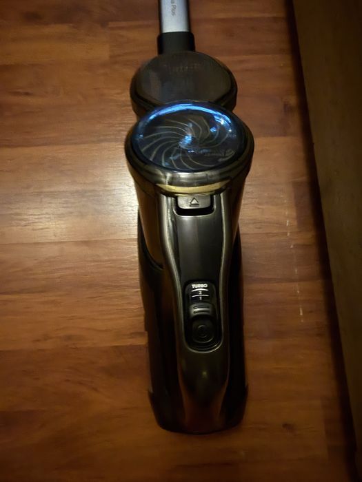 Ручний пилосос philips 8000 series aqua plus